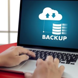 Backup danych: rodzaje, harmonogramy i najczęstsze błędy
